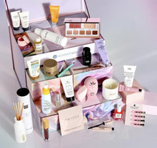 Load image into Gallery viewer, GLOSSYBOX  Advent Calendar £5 TO ENTER    Prize worth Over £620
