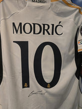Load image into Gallery viewer, Modric  100% Authentic Signed Real Madrid Football Club Shirt
