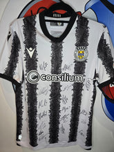 Load image into Gallery viewer, 100% Authentic Signed St Mirren Full Team Football Club Shirt
